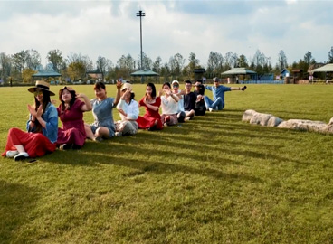 Atividade de formação de equipe no parque Shanghai PaoPao